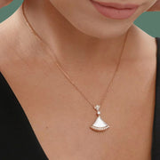 Divas Dream White Diamond Pendant