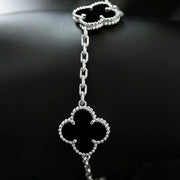 Clover 5 Motifs Onyx Bracelet
